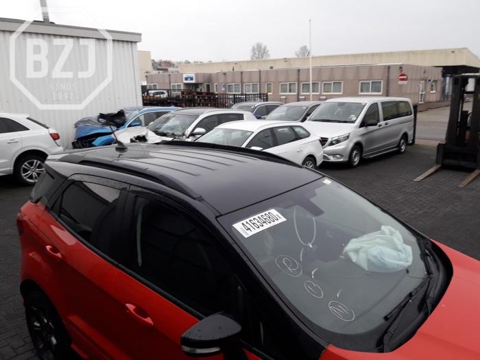 Używane Dach Ford EcoSport (JK8) 1.0 EcoBoost 12V 125 Cena € 500,00 Procedura marży oferowane przez BZJ b.v.