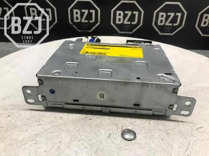 Używane System nawigacji Citroen C4 Picasso (3D/3E) 1.6 e-Hdi, BlueHDi 115 Cena na żądanie oferowane przez BZJ b.v.