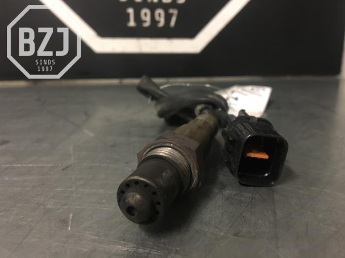Sonda lambda Kia Venga, 2010 / 2019 1.6 CVVT 16V, MPV, Benzyna, 1.596cc, 92kW (125pk), FWD, G4FC, 2010-02 / 2019-03, YNF5P3; YNF5P4; YNF5P5; YNSF5P3; YNSF5P4; YNSF5P5; YNSF5P8; YNSF5P9 (Używany)
