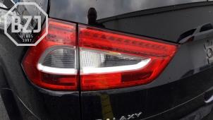 Używane Tylne swiatlo pozycyjne lewe Ford Galaxy (WA6) 2.0 TDCi 16V 140 Cena na żądanie oferowane przez BZJ b.v.