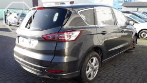 Used Rear side panel, right Ford S-Max (WPC) 2.0 EcoBlue 150 16V Price on request offered by BZJ b.v.