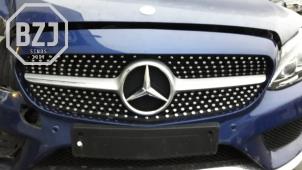 Used Grille Mercedes C (C205) C-300 2.0 Turbo 16V Price € 250,00 Margin scheme offered by BZJ b.v.