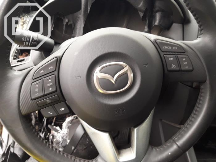 Left airbag (steering wheel) from a Mazda CX-5 (KE,GH) 2.2 SkyActiv-D 150 16V 2WD 2017