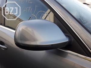 Used Wing mirror, right Audi Q5 (8RB) 2.0 TDI 16V Quattro Price on request offered by BZJ b.v.