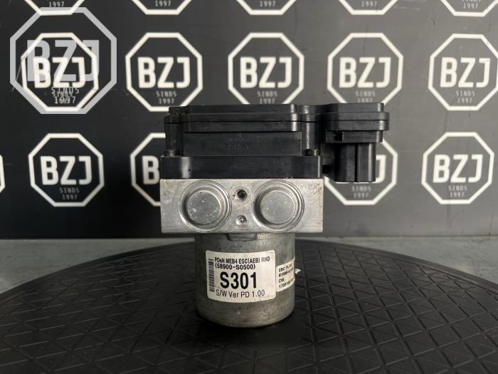 Gebrauchte ABS Pumpe Hyundai i30 (PDEB5/PDEBB/PDEBD/PDEBE) Preis auf Anfrage angeboten von BZJ b.v.