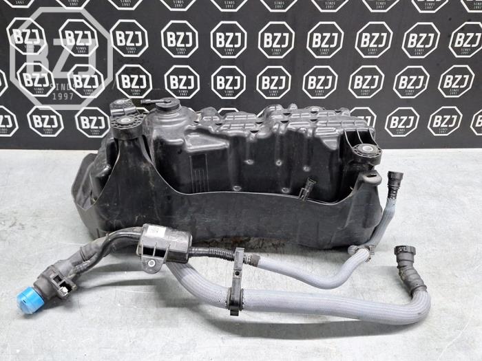 Gebrauchte Adblue Tank Fiat Doblo Cargo (263) 1.6 D Multijet Preis auf Anfrage angeboten von BZJ b.v.