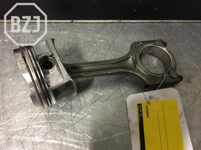 Usagé Piston Mini Cooper Prix sur demande proposé par BZJ b.v.