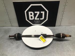 Used Front drive shaft, right Ford Fiesta 7 1.0 EcoBoost 12V 100 Price € 181,50 Inclusive VAT offered by BZJ b.v.