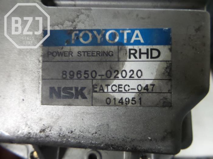 Power steering computer from a Toyota Corolla (E12) 1.6 16V VVT-i 2004