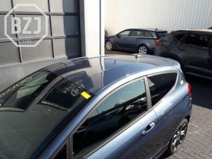 Gebrauchte Dach Ford Fiesta 7 1.0 EcoBoost 12V 100 Preis € 605,00 Mit Mehrwertsteuer angeboten von BZJ b.v.