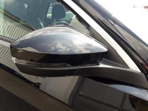 Used Wing mirror, right Volkswagen T-Roc 2.0 TDI 150 16V Price € 181,50 Inclusive VAT offered by BZJ b.v.