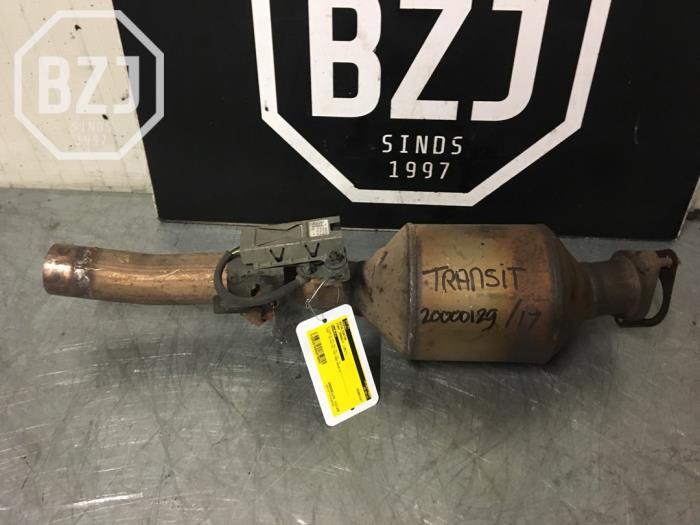 Catalytic converters with engine code YLF6 stock | ProxyParts.com