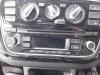 Radio CD player from a Volkswagen Up! (121), 2011 / 2023 1.0 12V 75, Hatchback, Petrol, 999cc, 55kW (75pk), FWD, CHYB; CWRA, 2011-08 / 2019-11 2016