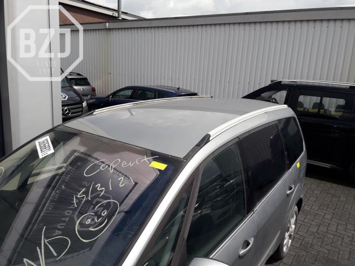 Używane Dach Ford Galaxy (WA6) 2.0 TDCi 16V 140 Cena na żądanie oferowane przez BZJ b.v.