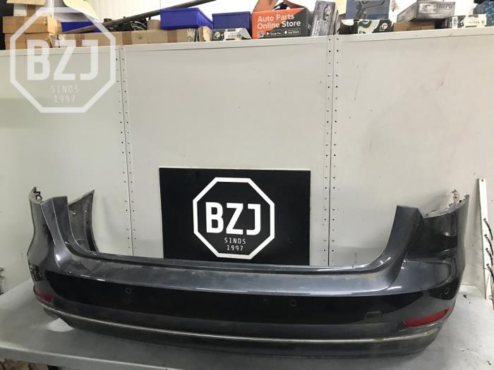 Stoßstange hinten Audi A4 Avant 2.0 TDI Ultra 16V LX7L - BZJ b.v
