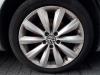 Set of sports wheels from a Volkswagen Passat Variant (365), 2010 / 2015 2.0 TDI 16V 140, Combi/o, Diesel, 1.968cc, 103kW (140pk), FWD, CFFB, 2010-08 / 2014-12 2014