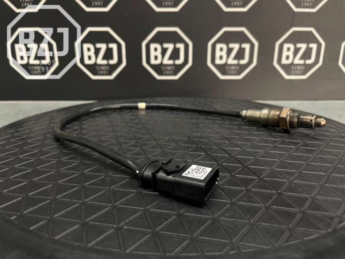 Lambda probe from a Volkswagen Golf VIII (CD1)  2021