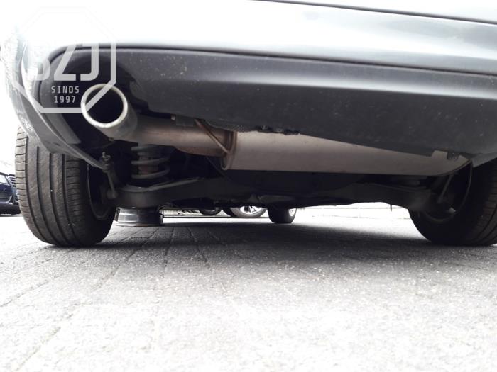 Gebrauchte Auspuff Enddämpfer Volvo V60 I (FW/GW) 2.0 D2 16V Preis € 150,00 Margenregelung angeboten von BZJ b.v.