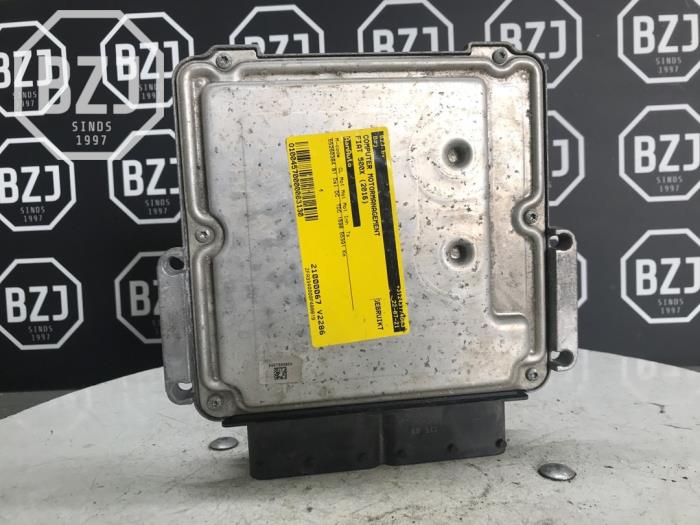 Used Engine management computer Fiat 500X (334) 1.6 D 16V Multijet II Price on request offered by BZJ b.v.