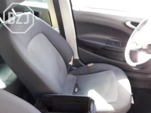 Używane Fotel lewy Seat Ibiza ST (6J8) 1.2 TDI Ecomotive Cena na żądanie oferowane przez BZJ b.v.