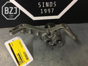 Used Oil pump Hyundai Santafe Price on request offered by BZJ b.v.