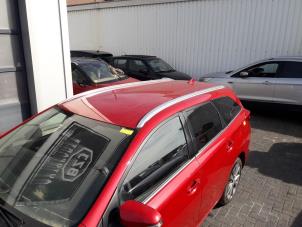 Used Roof Toyota Auris Touring Sports (E18) 1.8 16V Hybrid Price € 500,00 Margin scheme offered by BZJ b.v.