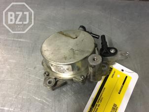 Used Brake servo vacuum pump Citroen DS5 Price on request offered by BZJ b.v.