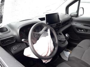 Used Dashboard Opel Combo Cargo 1.5 CDTI 100 Price on request offered by BZJ b.v.