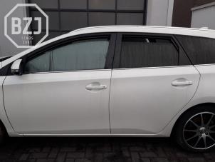 Used Central strip, left Toyota Auris Touring Sports (E18) 1.8 16V Hybrid Price on request offered by BZJ b.v.