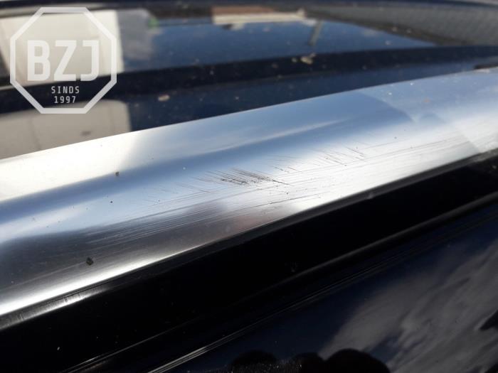 Zestaw relingów dachowych z Seat Arona (KJX) 1.6 TDI 115 2019