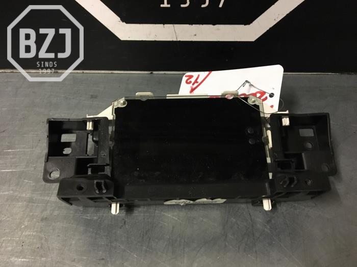 Begagnade Innerdisplay Seat Ateca (5FPX) 1.6 TDI 16V Pris på förfrågan erbjuds av BZJ b.v.