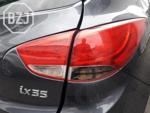 Gebrauchte Rücklicht rechts Hyundai iX35 (LM) 2.0 16V Preis auf Anfrage angeboten von BZJ b.v.