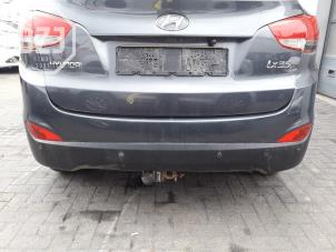 Gebrauchte Stoßstange hinten Hyundai iX35 (LM) 2.0 16V Preis auf Anfrage angeboten von BZJ b.v.