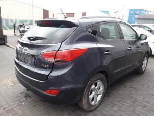 Used Rear side panel, right Hyundai iX35 (LM) 2.0 16V Price on request offered by BZJ b.v.