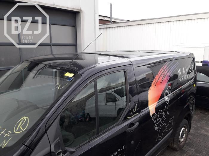 Używane Dach Ford Transit Custom 2.2 TDCi 16V Cena na żądanie oferowane przez BZJ b.v.
