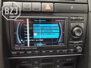 Gebrauchte Navigation System Audi A4 Cabrio (B7) Preis auf Anfrage angeboten von BZJ b.v.