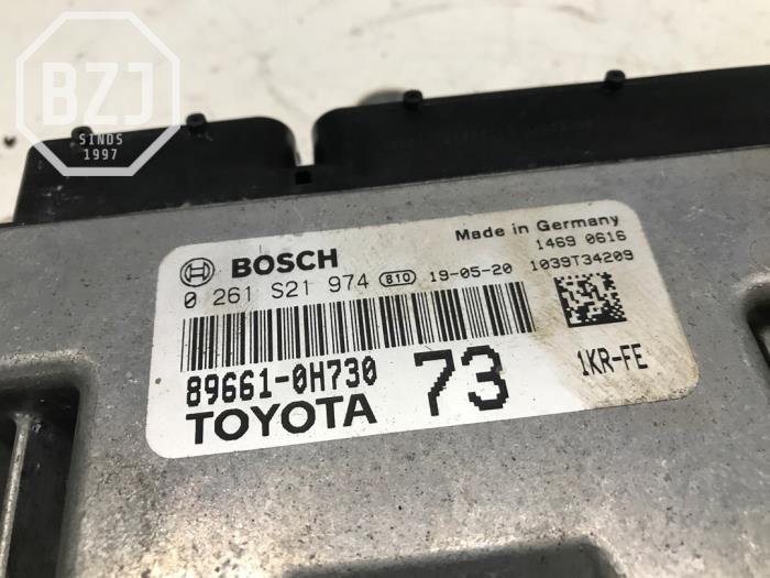 Engine management computer from a Peugeot 108 1.0 12V VVT-i 2019