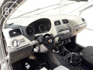 Gebrauchte Airbag Set + Modul Volkswagen Polo V (6R) 1.2 TDI 12V BlueMotion Preis auf Anfrage angeboten von BZJ b.v.