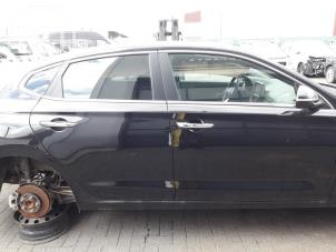 Used Style, middle right Hyundai i30 (PDEB5/PDEBB/PDEBD/PDEBE) 1.0 T-GDI 12V Price on request offered by BZJ b.v.