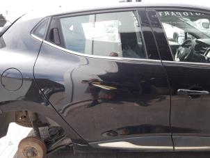 Used Rear door 4-door, right Renault Clio IV (5R) 1.5 Energy dCi 90 FAP Price on request offered by BZJ b.v.