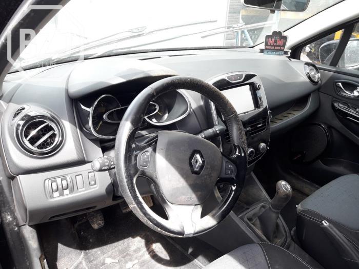 Juego y módulo de airbag de un Renault Clio IV (5R) 1.5 Energy dCi 90 FAP 2015