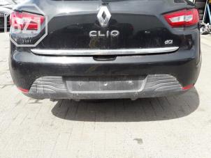 Używane Zderzak tylny Renault Clio IV (5R) 1.5 Energy dCi 90 FAP Cena € 250,00 Procedura marży oferowane przez BZJ b.v.