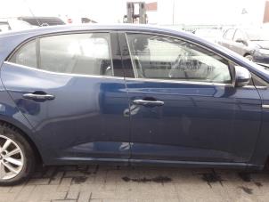 Used Style, middle right Renault Megane IV (RFBB) 1.2 Energy TCE 130 Price on request offered by BZJ b.v.