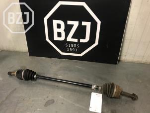 Used Front drive shaft, right Citroen C1 1.0 Vti 68 12V Price on request offered by BZJ b.v.