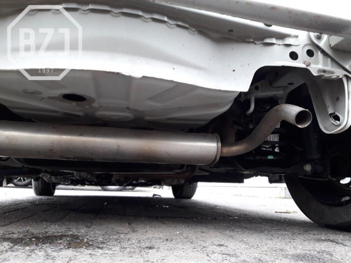 Gebrauchte Auspuff Enddämpfer Citroen C1 1.0 Vti 68 12V Preis auf Anfrage angeboten von BZJ b.v.