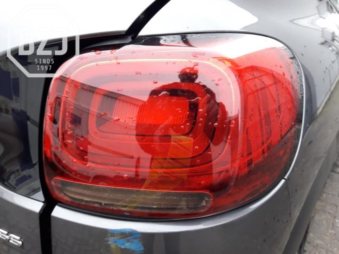 Citroen C3 Aircross Feux arrière droit stock | ProxyParts.fr