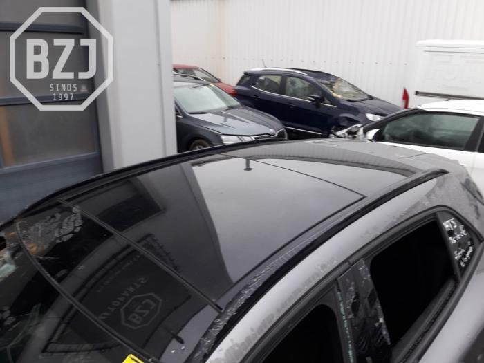 Używane Dach panoramiczny Mercedes GLA (156.9) 2.2 200 CDI, d 16V Cena na żądanie oferowane przez BZJ b.v.