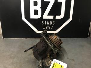 Used Diesel pump Peugeot 5008 I (0A/0E) 1.6 HDiF 16V Price on request offered by BZJ b.v.