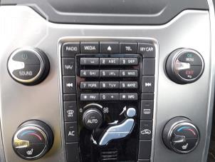 Used Navigation control panel Volvo V70 (BW) 1.6 T4 16V Price on request offered by BZJ b.v.
