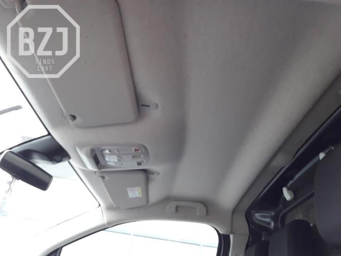 Używane Podsufitka Citroen Jumpy 1.6 Blue HDi 115 Cena na żądanie oferowane przez BZJ b.v.